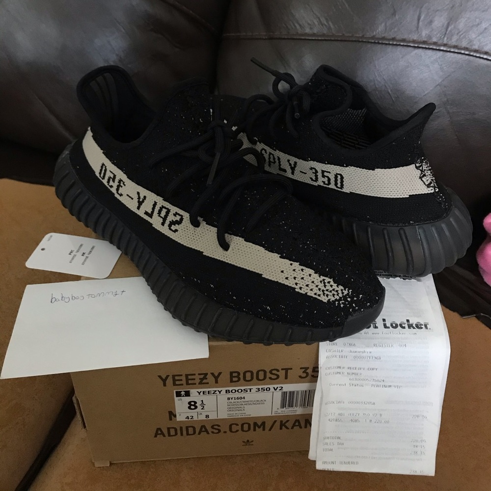 Adidas Yeezy V2 “Oreo core white” Kanye West